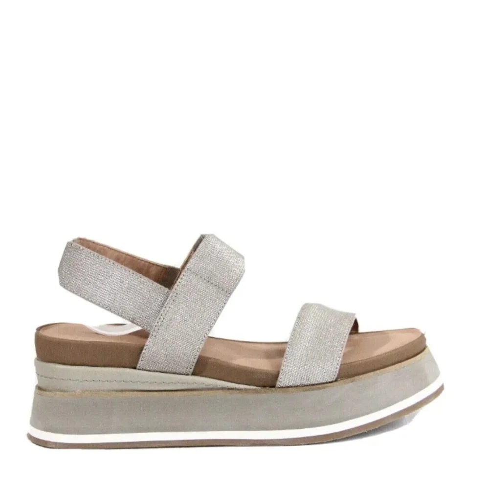Crown Vintage Women's Perrin Platform Chunky Sandal